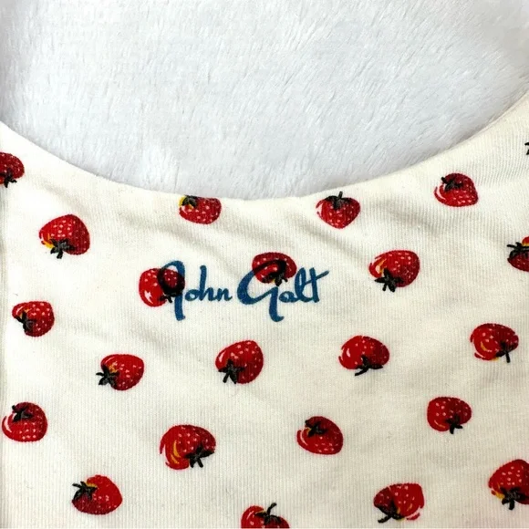 Brandy Melville John Galt Strawberry Print Cropped Tank Top / Bralette, One Size - Picture 3 of 3